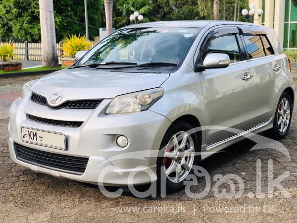 TOYOTA IST 2008