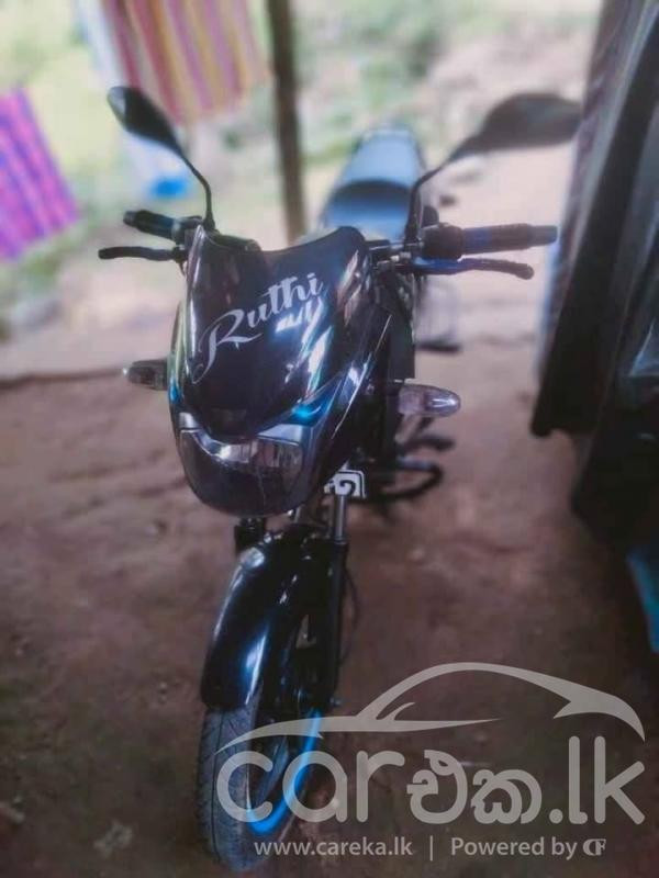 BAJAJ PULSAR 150 2014