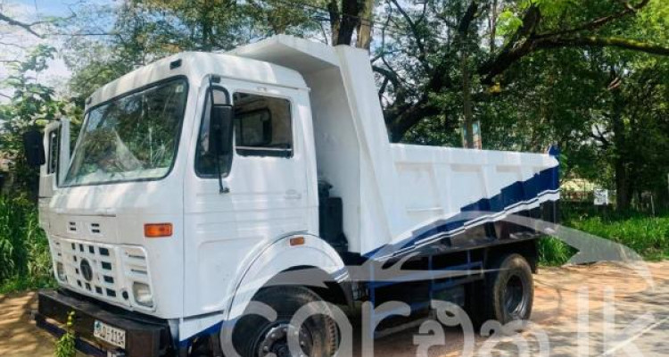 TATA TIPPER 2006