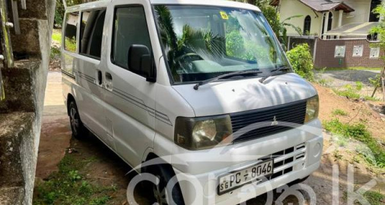 MITSUBISHI MINICAB 2007
