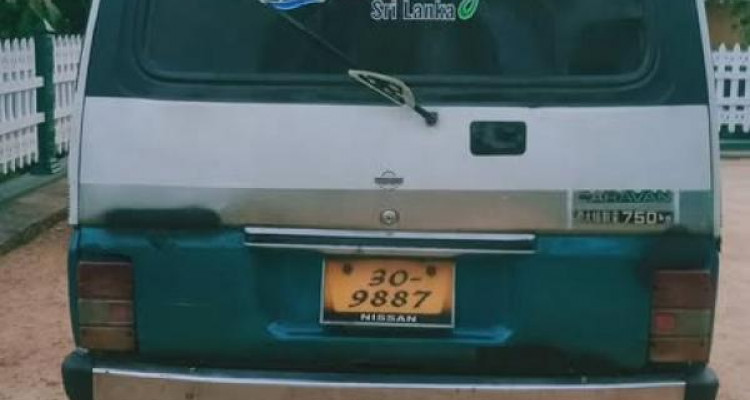 NISSAN CARAVAN 1984