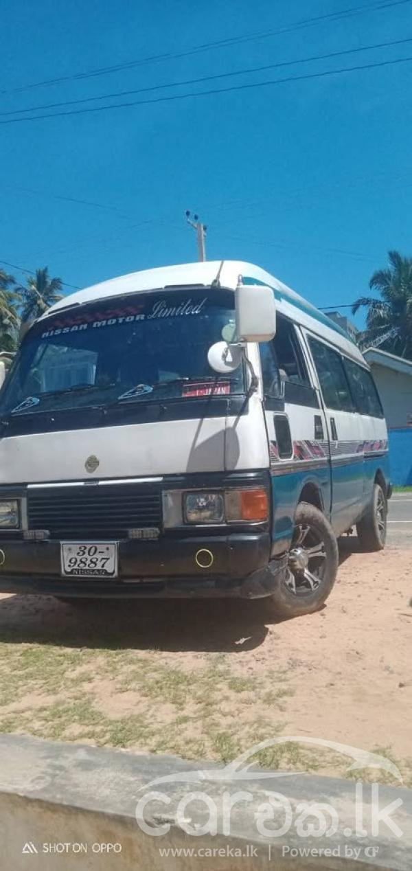 NISSAN CARAVAN 1984