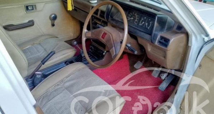 MITSUBISHI LANCER BOX 1983
