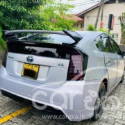 TOYOTA PRIUS 2012