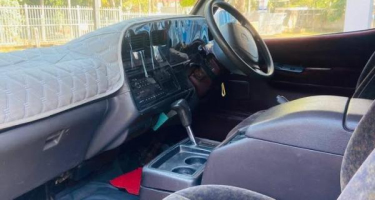 TOYOTA DOLPHIN LH113 1993