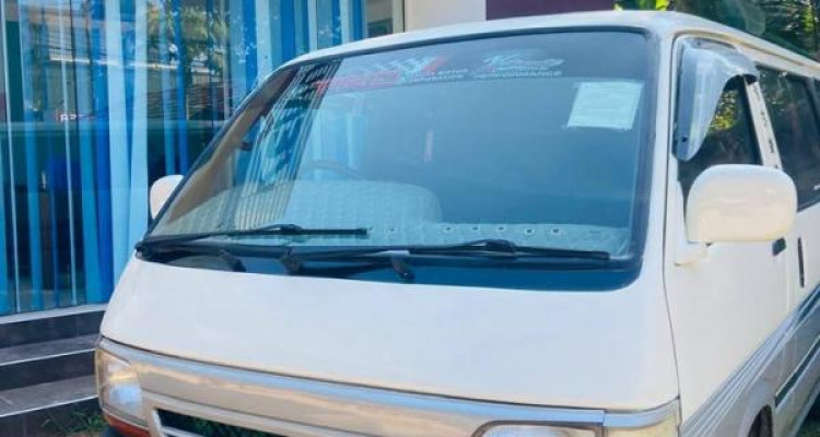 TOYOTA DOLPHIN LH113 1993