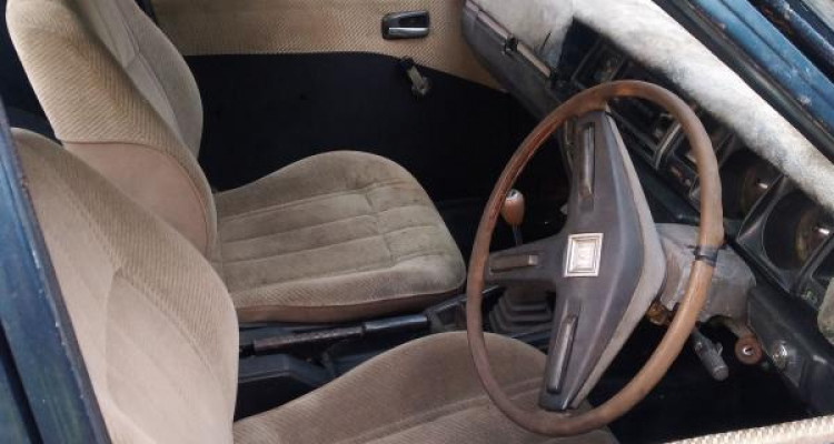 NISSAN SUNNY B10 1989