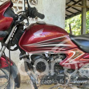 HONDA DREAM YUGA 2013