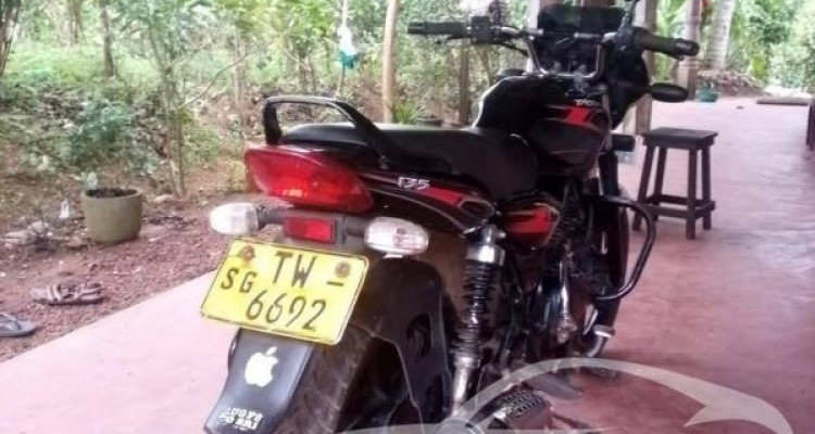 BAJAJ DISCOVER 125 2010