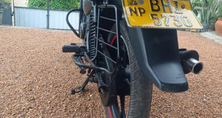 BAJAJ DISCOVER 125 2010