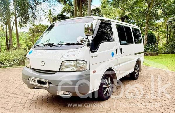MAZDA BONGO 2008