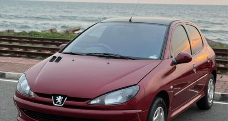 PEUGEOT 206 2002