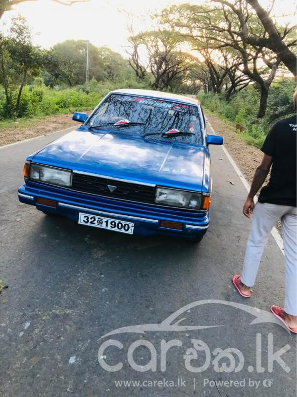 NISSAN BLUEBIRD 1986