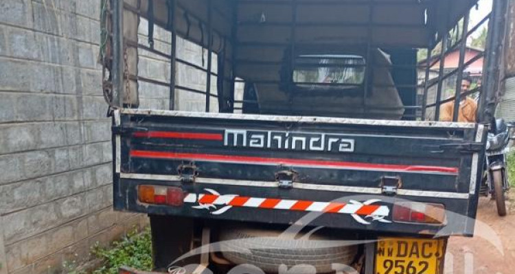 MAHINDRA BOLERO MAXXI 2016
