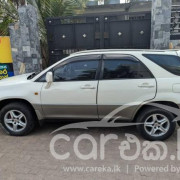 TOYOTA HARRIER 2001