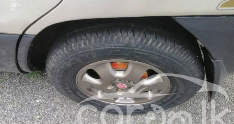 TOYOTA RAV4 1995