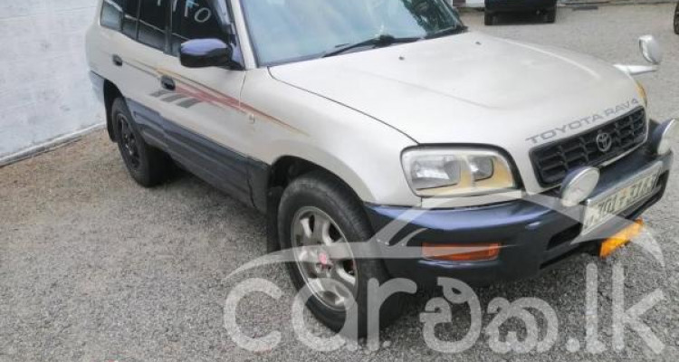TOYOTA RAV4 1995