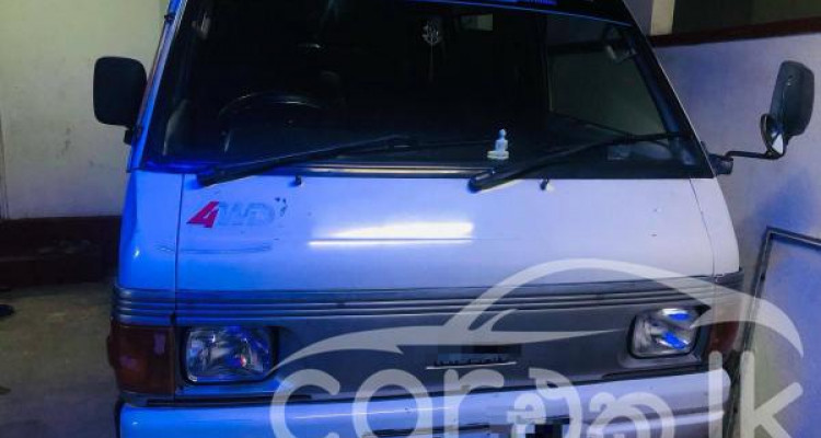 NISSAN VANETTE 1996