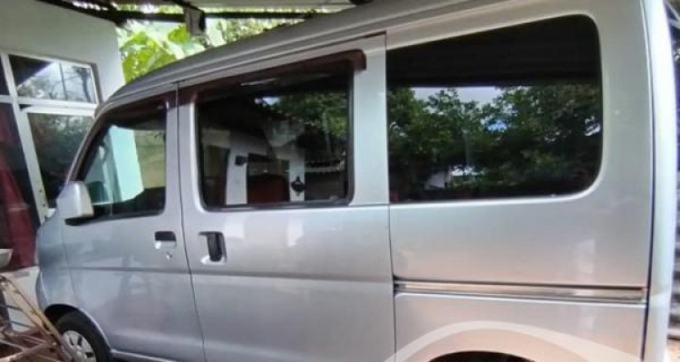 DAIHATSU HIJET 2017