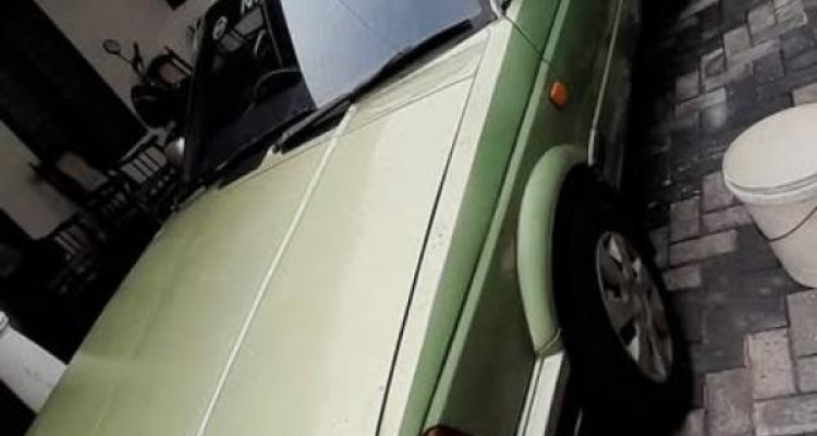 NISSAN TRAD SUNNY 1987