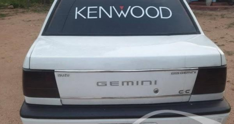 ISUZU GEMINI 1989
