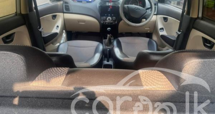 HYUNDAI EON 2016