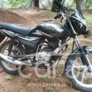 BAJAJ PLATINA 2017