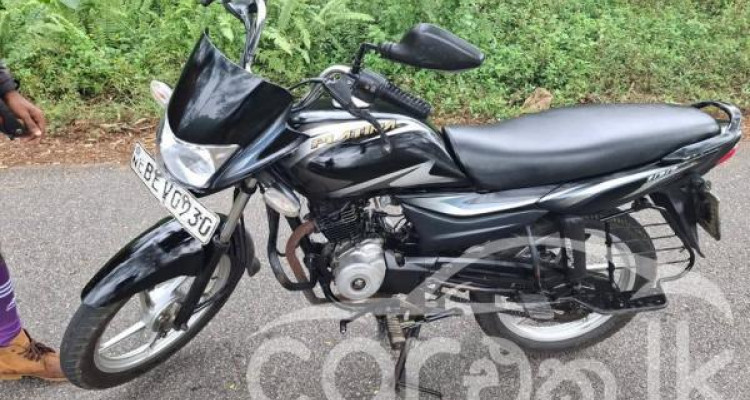 BAJAJ PLATINA 2017