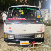 NISSAN CARAVAN 1991