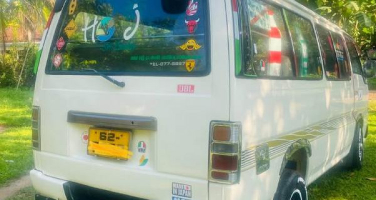 NISSAN CARAVAN 1991