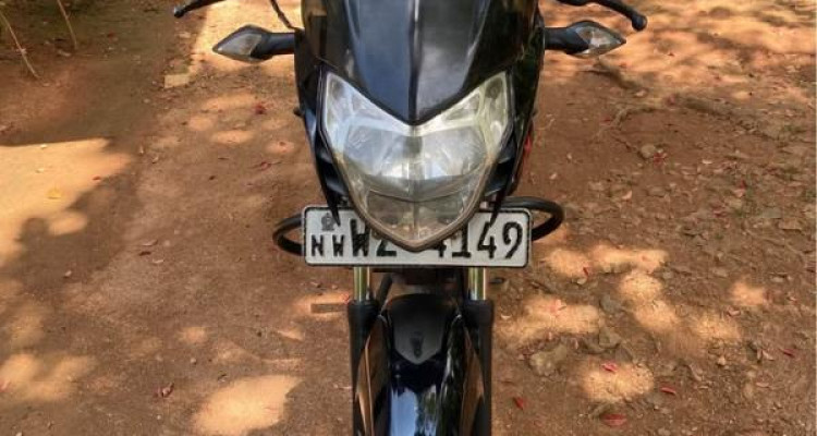 BAJAJ PULSAR 135 2011