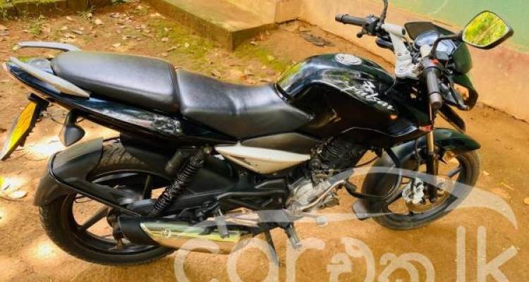 BAJAJ PULSAR 135 2011