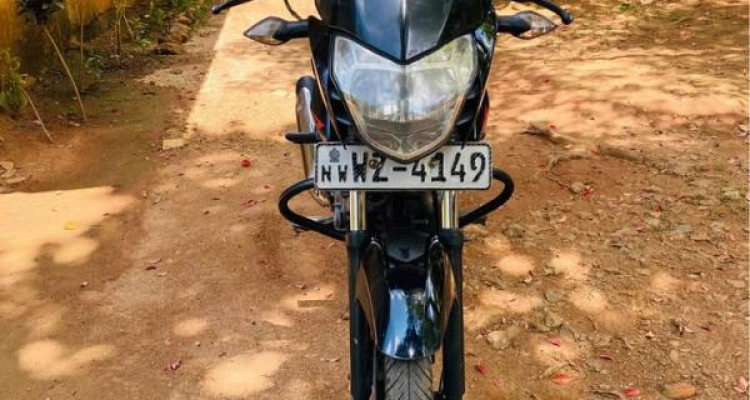 BAJAJ PULSAR 135 2011