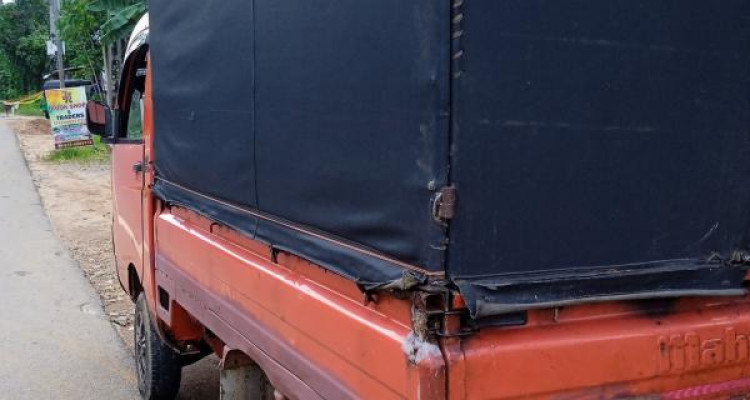 MAHINDRA MAXXIMO 2011