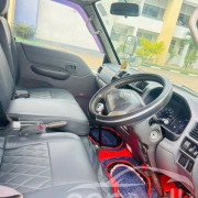 NISSAN VANETTE 2001