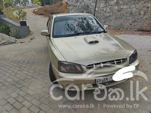 HYUNDAI ACCENT 2001