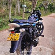 BAJAJ DISCOVER 100 2010