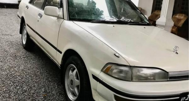 TOYOTA CARINA 1991