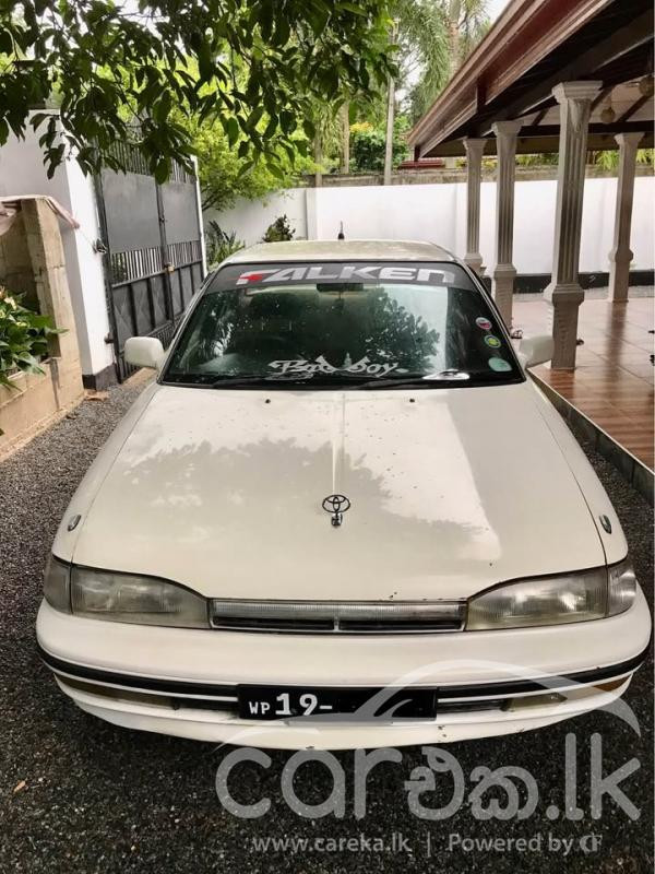 TOYOTA CARINA 1991