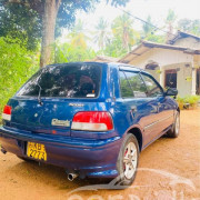 DAIHATSU CHARADE 2004