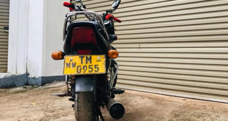 BAJAJ CT100 2007