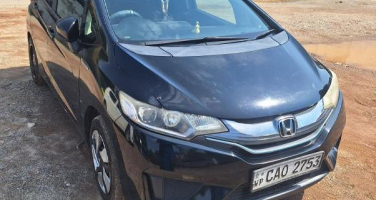 HONDA FIT GP5 2013
