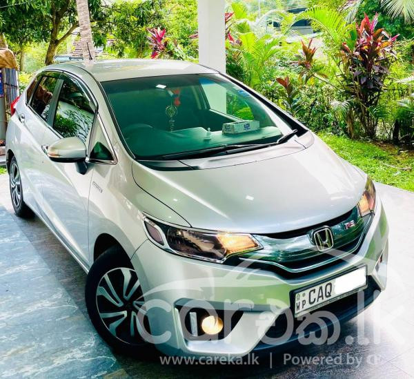 HONDA FIT GP5 2013