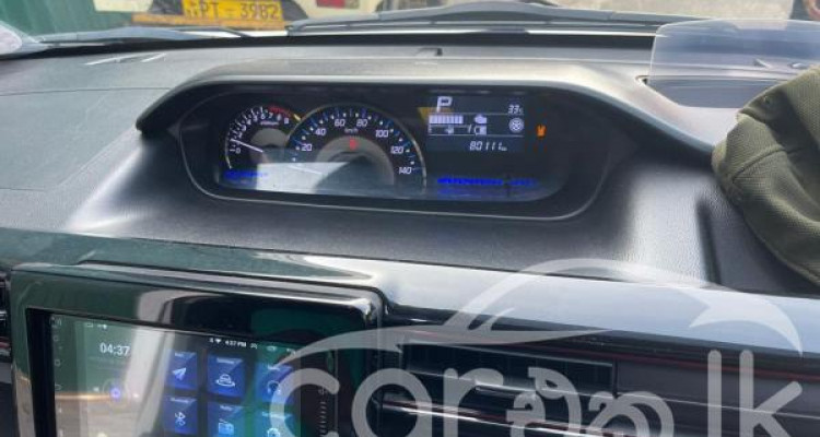 SUZUKI WAGON R STINGRAY 2018