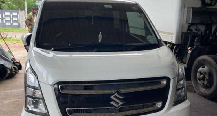SUZUKI WAGON R STINGRAY 2018