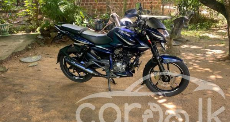 BAJAJ PULSAR 2017