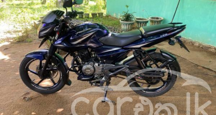 BAJAJ PULSAR 2017