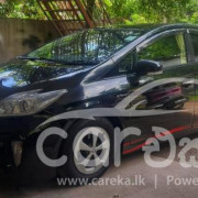 TOYOTA PRIUS 2013