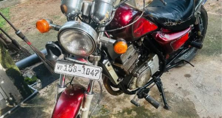 SUZUKI GA125 1997