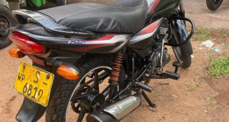 BAJAJ PLATINA 2012